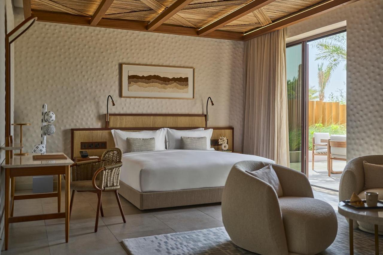 Erth Abu Dhabi Hotel Ngoại thất bức ảnh