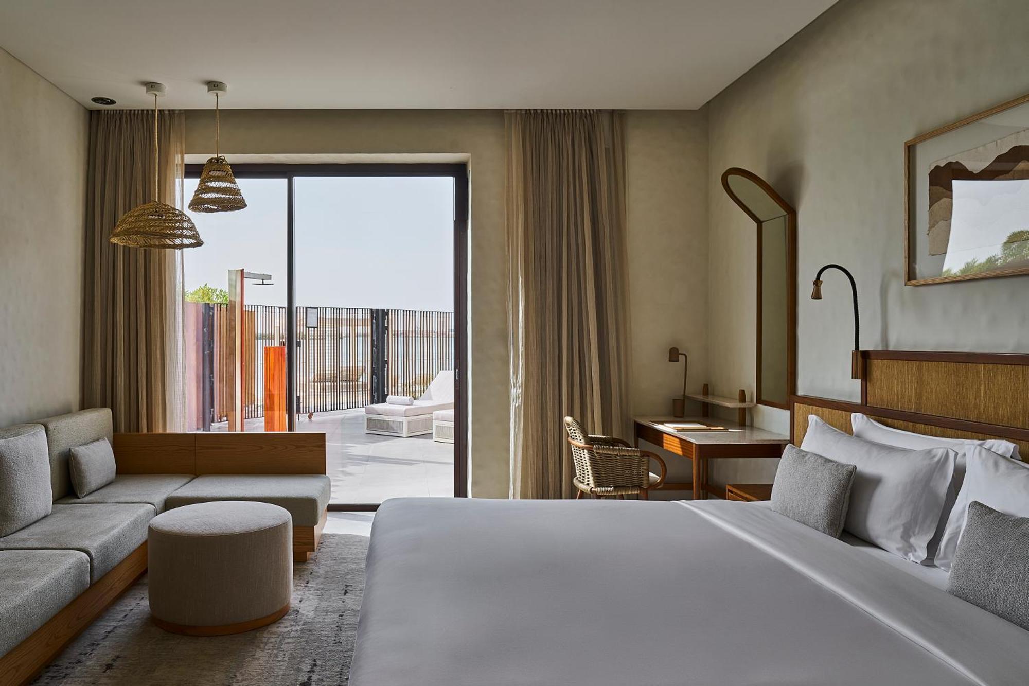 Erth Abu Dhabi Hotel Ngoại thất bức ảnh