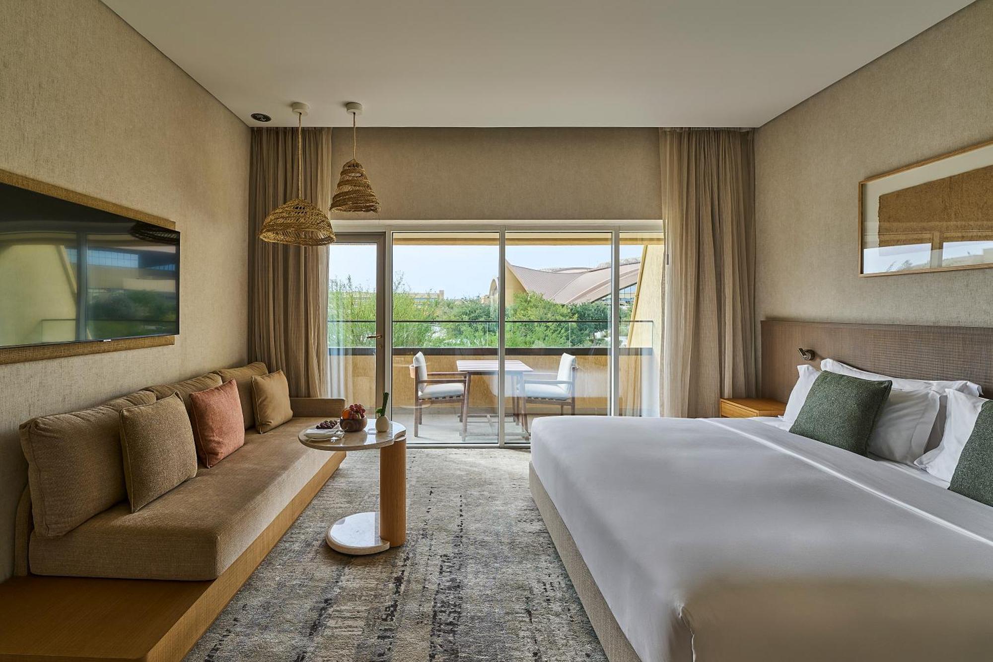 Erth Abu Dhabi Hotel Ngoại thất bức ảnh