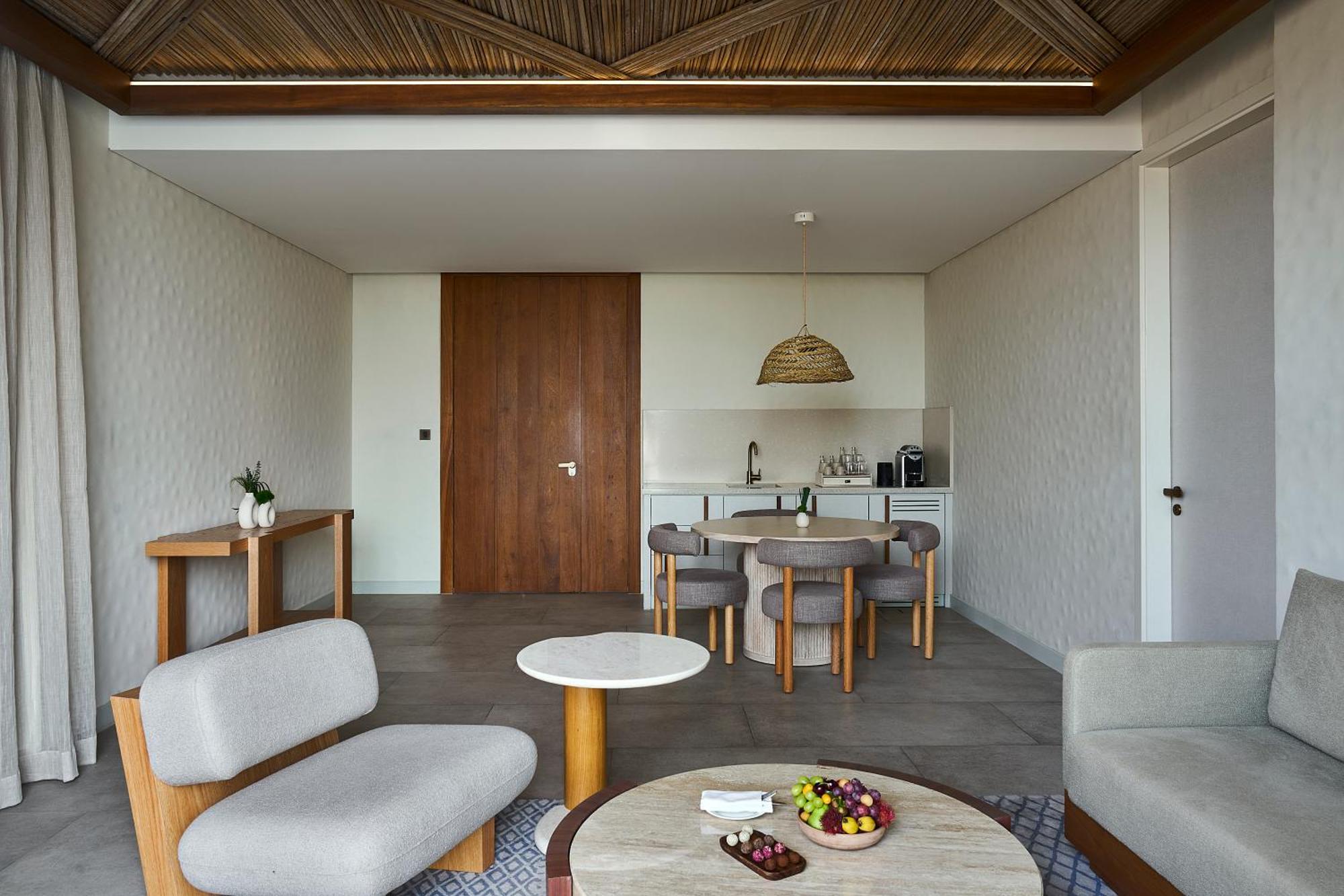 Erth Abu Dhabi Hotel Ngoại thất bức ảnh