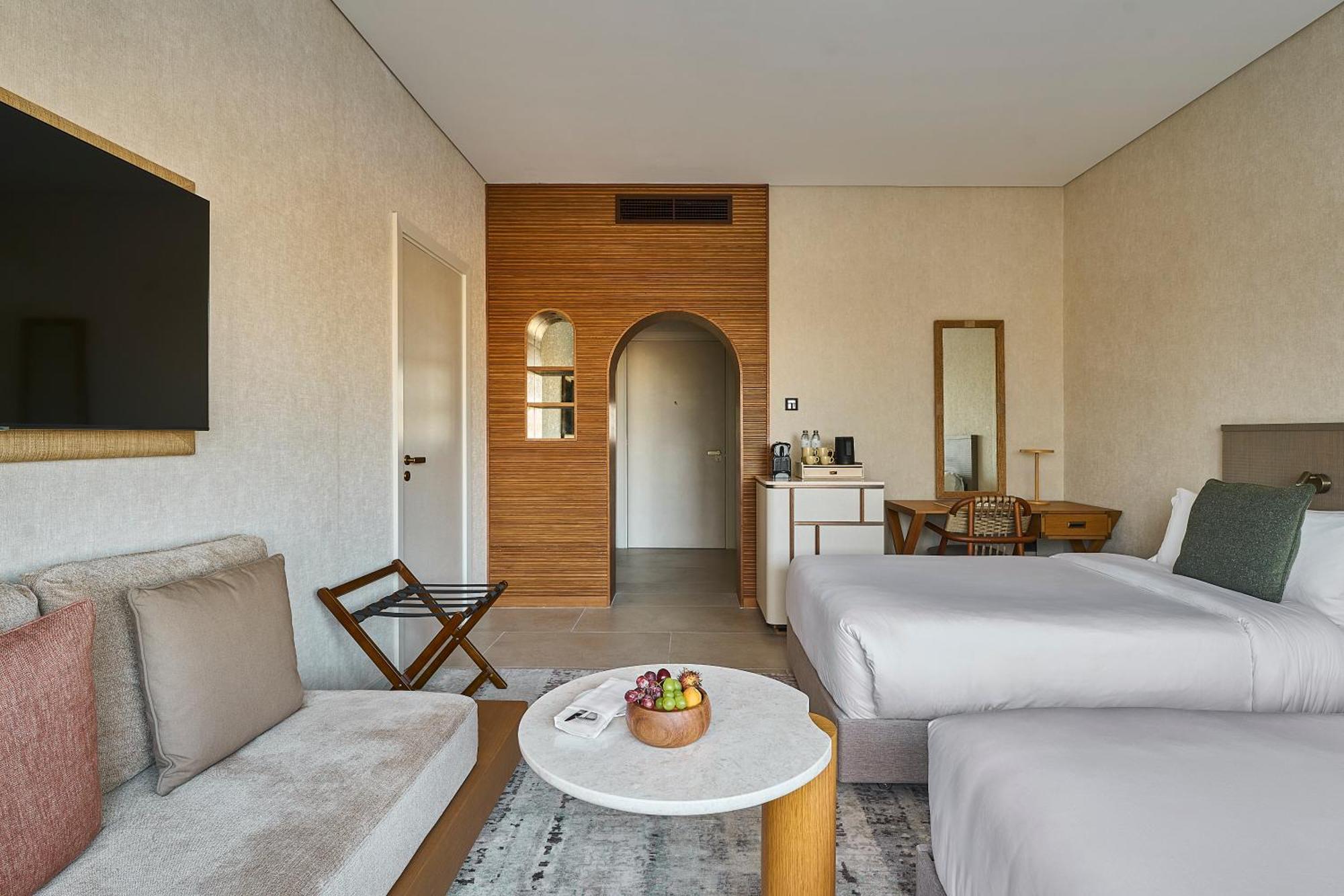 Erth Abu Dhabi Hotel Ngoại thất bức ảnh
