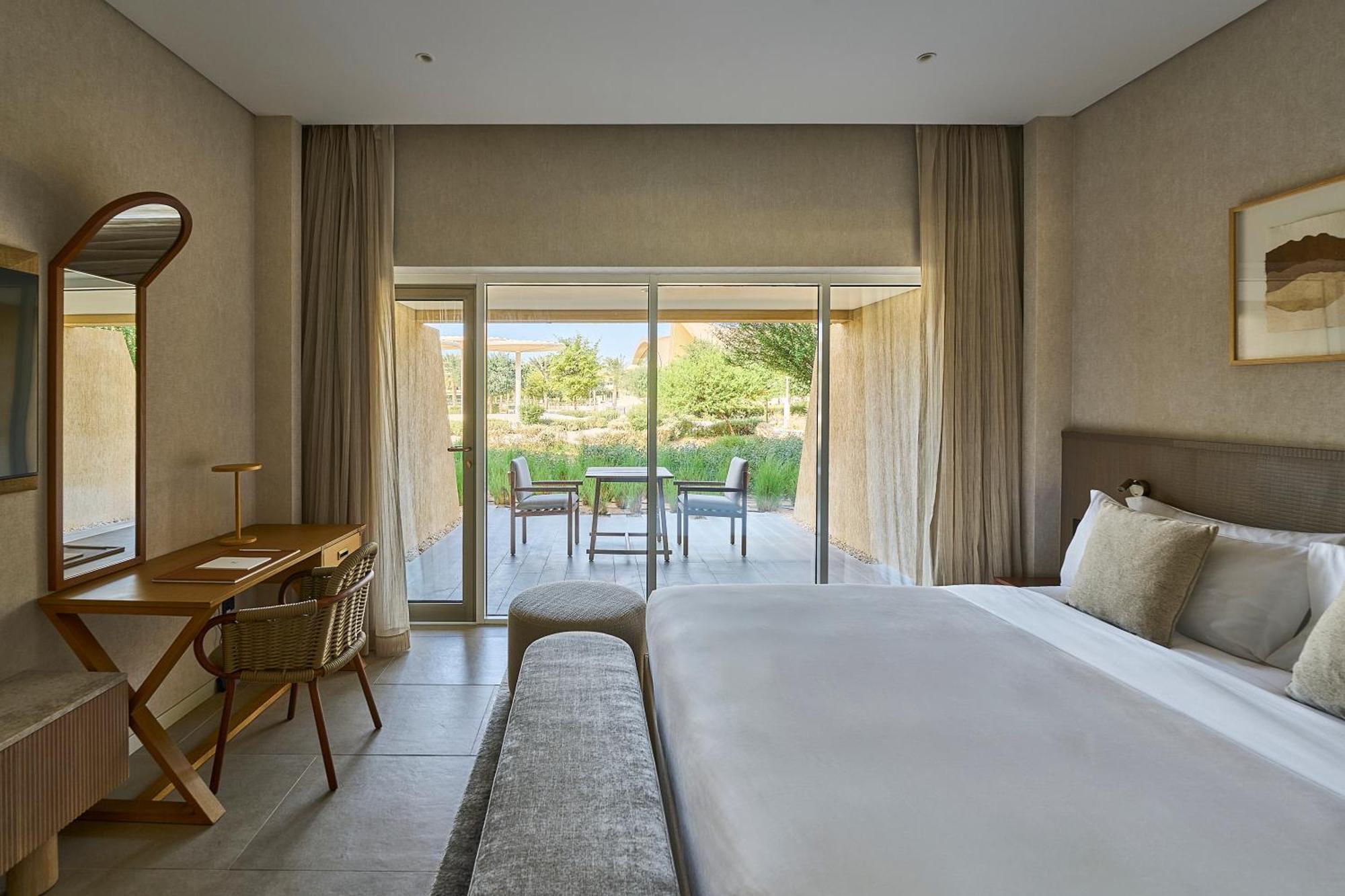 Erth Abu Dhabi Hotel Ngoại thất bức ảnh